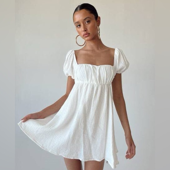 Princess Polly Dresses & Skirts - Princess Polly Let's Dance 100% Cotton Puff Sleeve Mini White Dress Size 6 NWOT